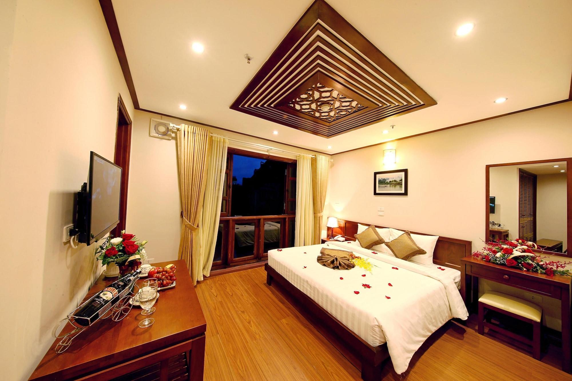 Hanoi Nostalgia Hotel & Spa Екстериор снимка